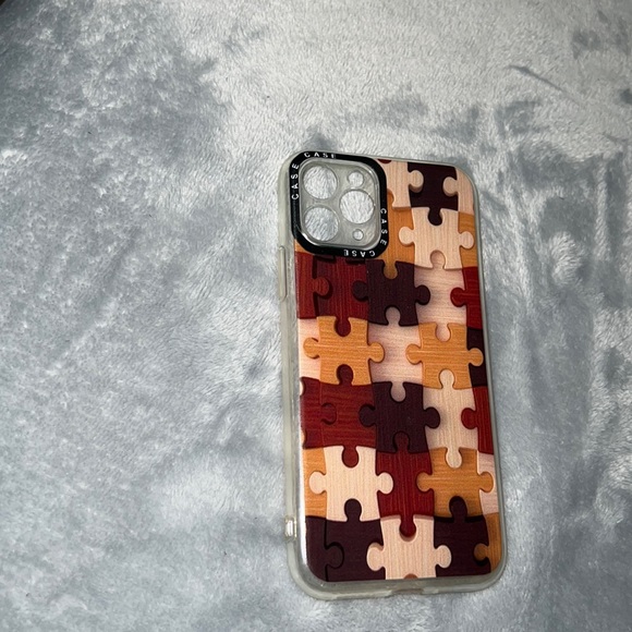 11 pro puzzle phone case - Picture 2 of 4